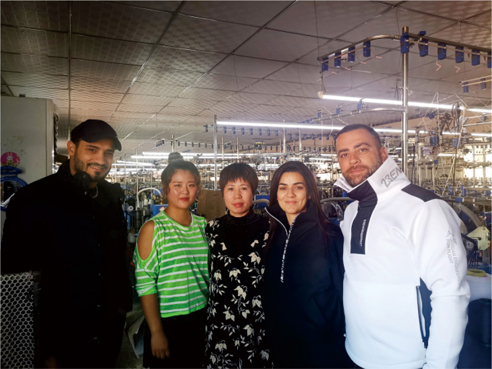 商贸洽谈-他们都选择了保利